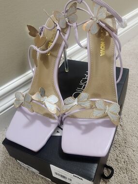 Fashion Nova Lilac Butterfly Strappy Heels